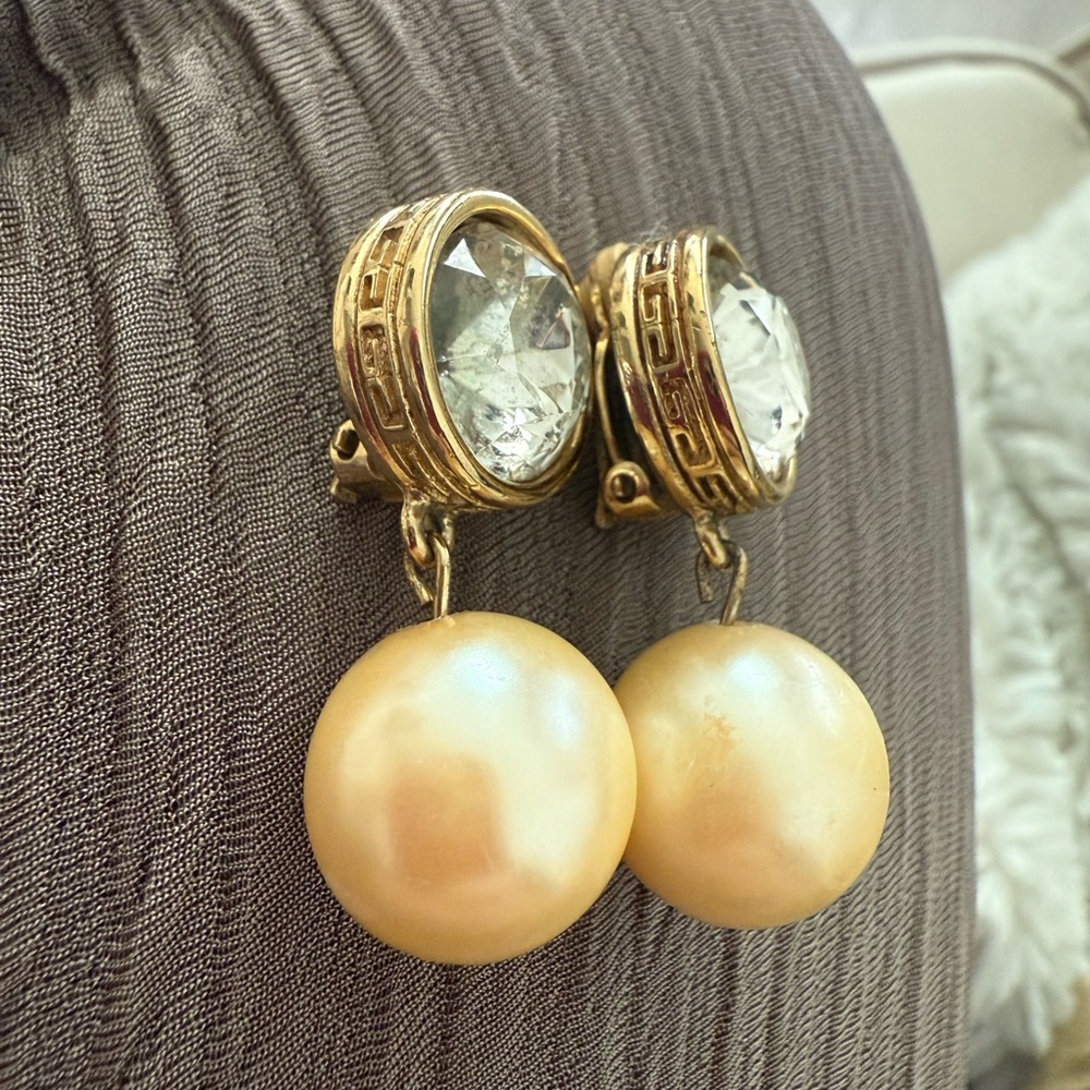 Givenchy vintage collection New York